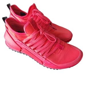 Ecco Biom 2.0 Women's Running Pink Athletic Shoes 8-8.5 US Size